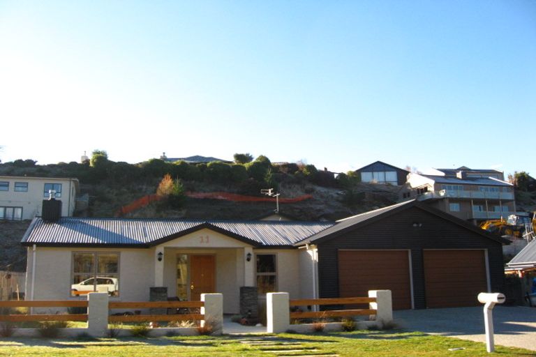 Photo of property in 11 Mcdonnell Road, Arrowtown, 9302