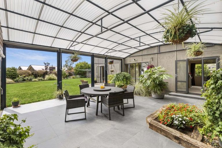 Photo of property in 27 Whiting Drive, Wakefield, 7025