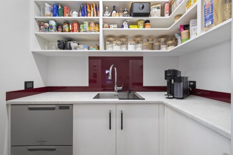 Photo of property in 8 Stanton House Road, Paerata, 2124