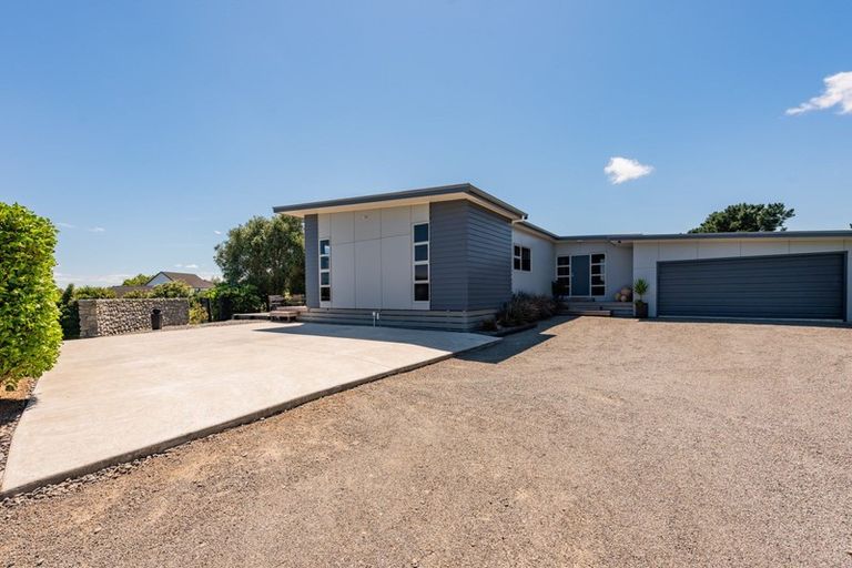 Photo of property in 34 Western Rise, Ohau, Levin, 5570