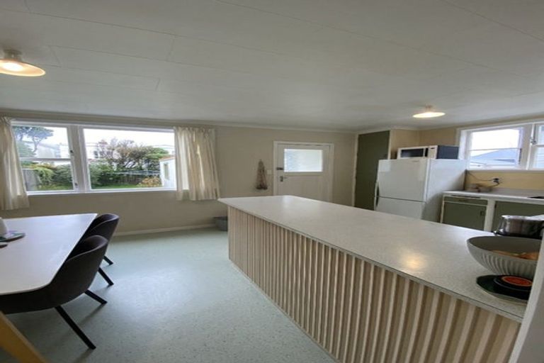 Photo of property in 6 Yule Street, Kilbirnie, Wellington, 6022