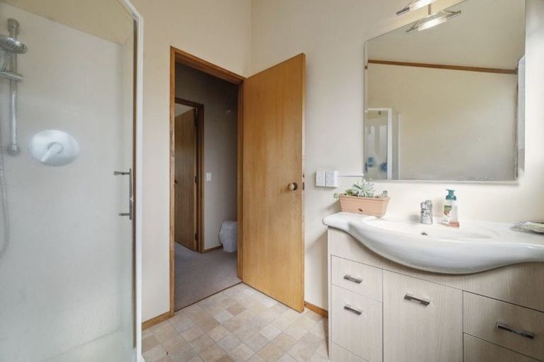 Photo of property in 11b Bradley Place, Lynmore, Rotorua, 3010