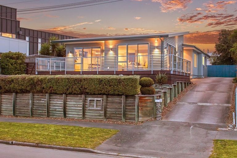 Photo of property in 1b Aston Drive, Waimairi Beach, Christchurch, 8083