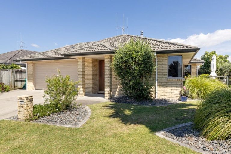Photo of property in 10 Reefton Place, Papamoa Beach, Papamoa, 3118