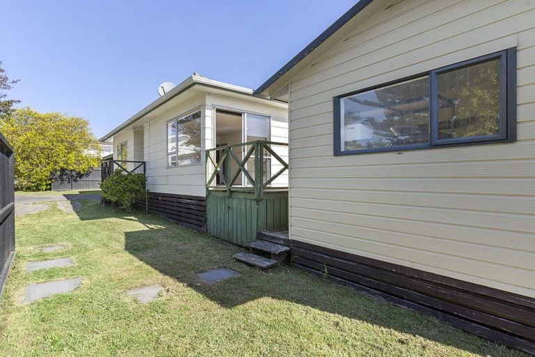 Photo of property in 6b Rawhiti Road, Manly, Whangaparaoa, 0930