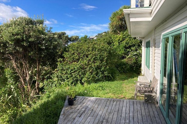 Photo of property in 67 Grafton Road, Roseneath, Wellington, 6011