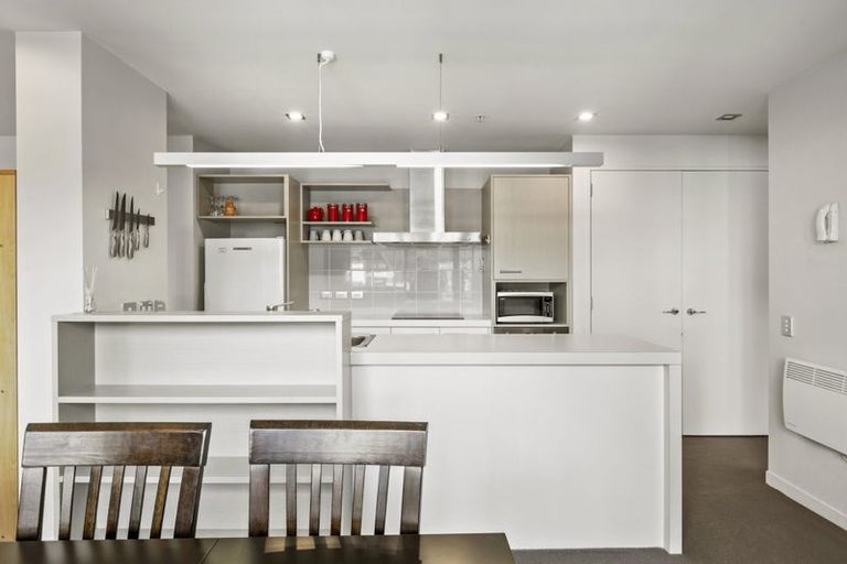 Photo of property in Republic2, 7o/10 Lorne Street, Te Aro, Wellington, 6011