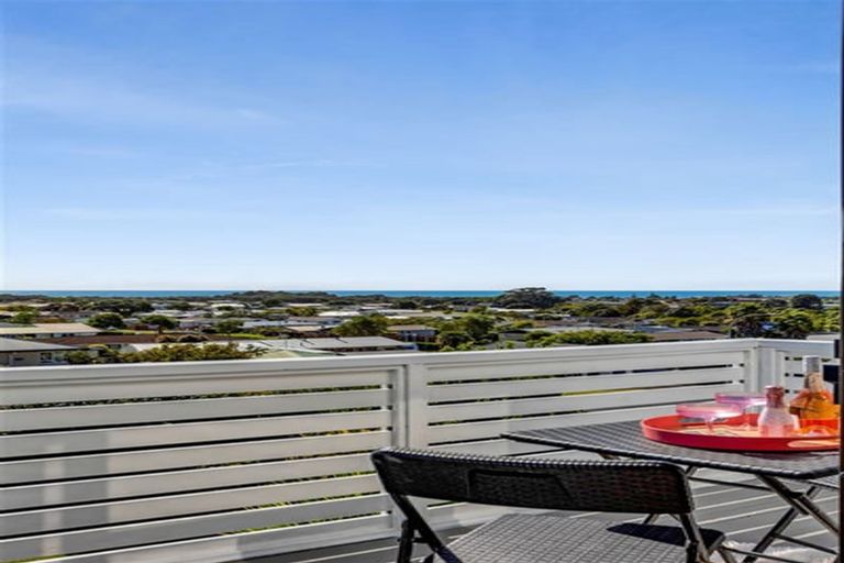 Photo of property in 142 Parklands Avenue, Bell Block, New Plymouth, 4312