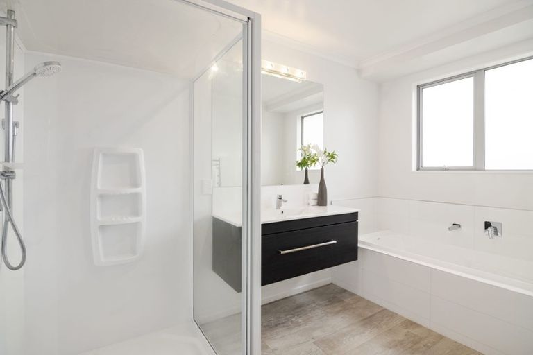 Photo of property in 16 Boysenberry Grove, Richmond, 7020