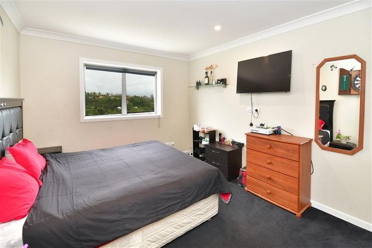 Photo of property in 51 Hawaiian Parade, Arkles Bay, Whangaparaoa, 0932