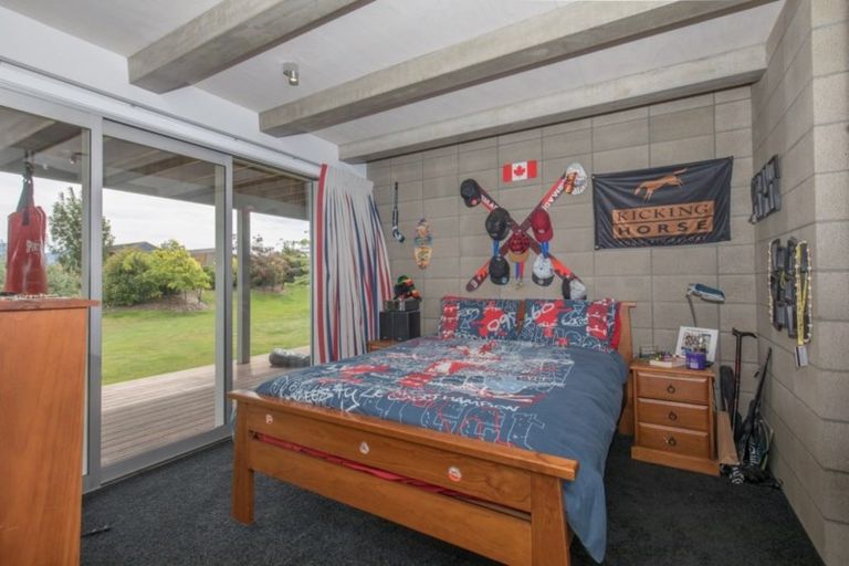 Photo of property in 27 Ridgecrest, Wanaka, 9305