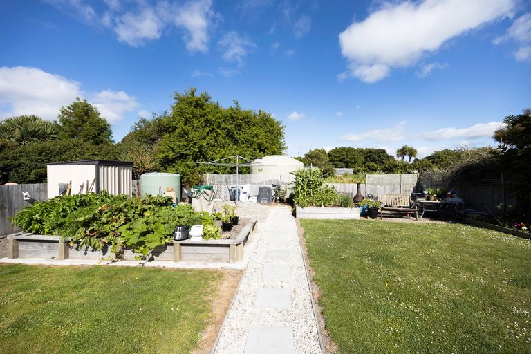 Photo of property in 43 Cobblestone Road, Kakanui, Oamaru, 9495