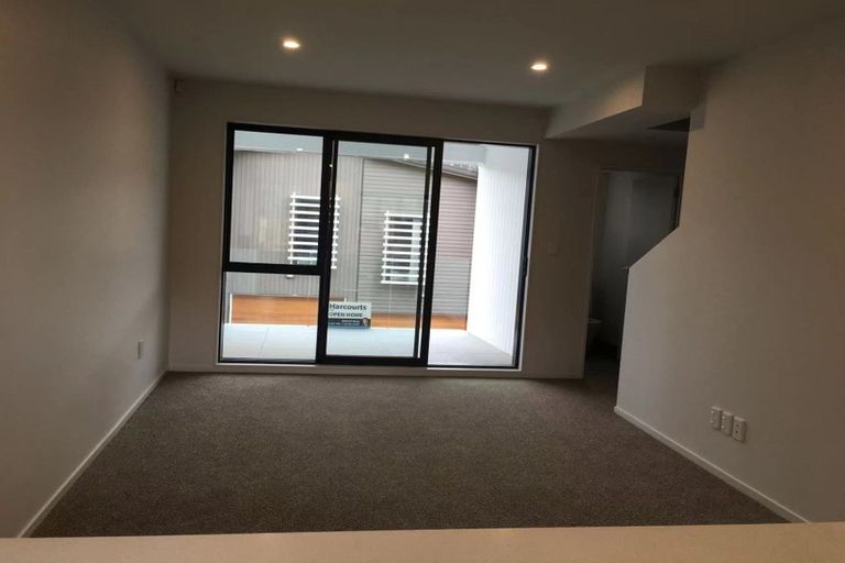 Photo of property in 5 Kanona Way, Albany Heights, Auckland, 0632