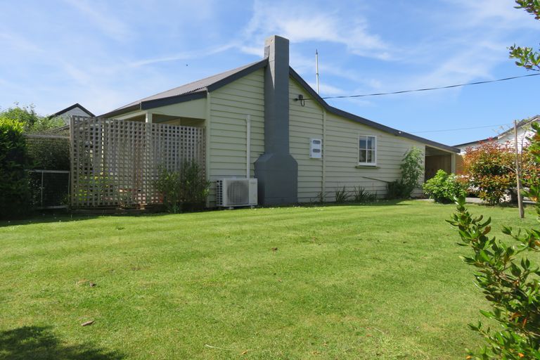 Photo of property in 66 Maude Street, Temuka, 7920