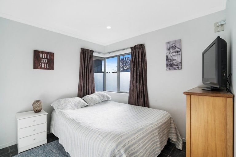 Photo of property in 5 Hunt Place, Albert Town, Wanaka, 9305