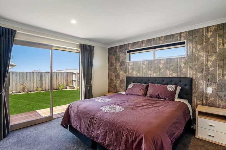 Photo of property in 68 Quinn Crescent, Woodend, 7610