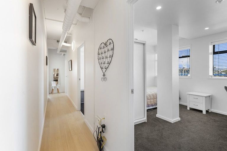 Photo of property in Quantum On Thorndon Quay, 6/163b Thorndon Quay, Pipitea, Wellington, 6011