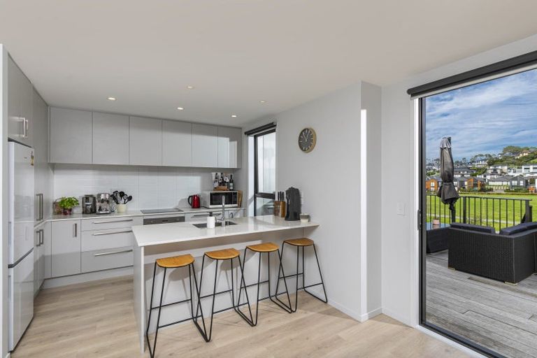 Photo of property in 105 Bonair Crescent, Silverdale, 0932