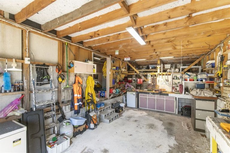 Photo of property in 22 Cantina Avenue, Bayview, Auckland, 0629