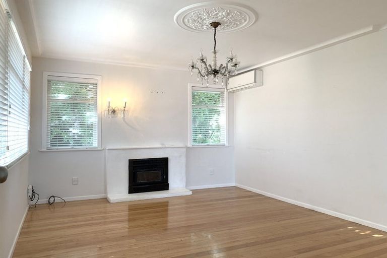 Photo of property in 20 Andrew Road, Howick, Auckland, 2010