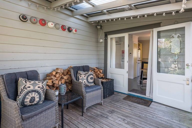 Photo of property in 192 Raumati Road, Raumati Beach, Paraparaumu, 5032