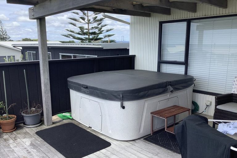 Photo of property in 396 Pukehina Parade, Pukehina, Te Puke, 3189