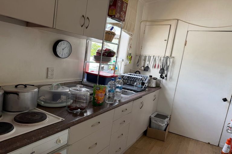 Photo of property in 68 Islington Street, North East Valley, Dunedin, 9010