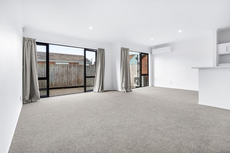 Photo of property in 12c Kelvin Place, Hamilton East, Hamilton, 3216