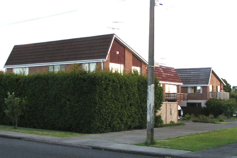 Photo of property in 2/41 Francis Street, Hauraki, Auckland, 0622