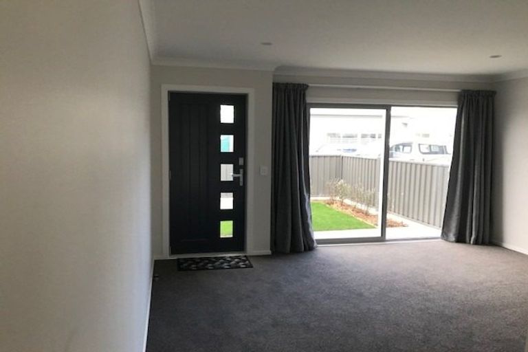 Photo of property in 12 Taiko Place, Kenepuru, Porirua, 5022