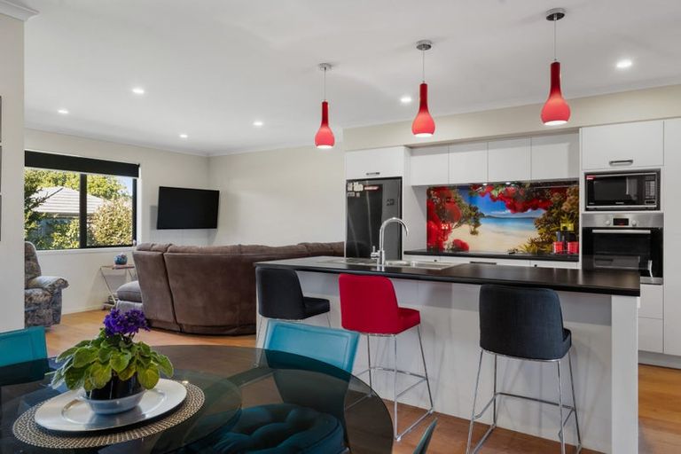 Photo of property in 6 Maniaroa Drive, Katikati, 3129