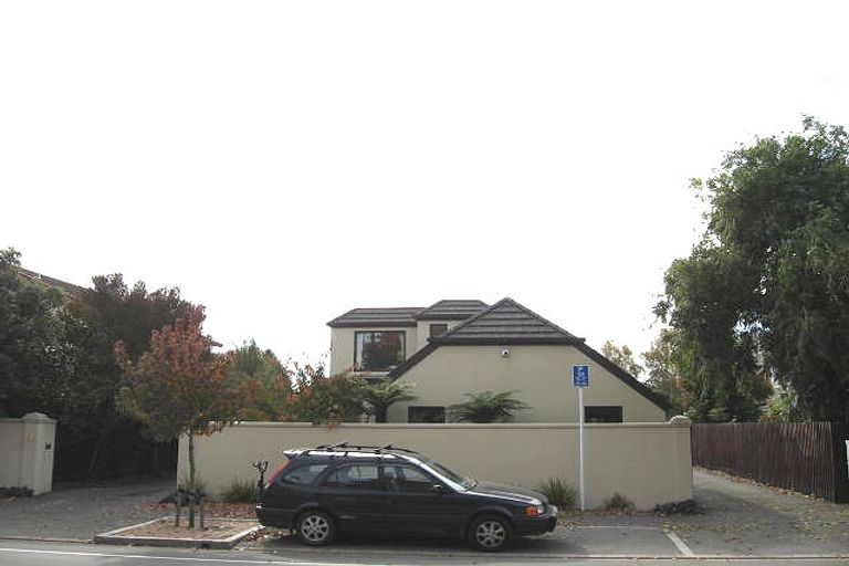 Photo of property in 1/56 Creyke Road, Ilam, Christchurch, 8041