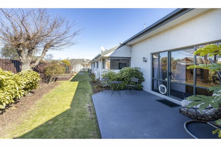 Photo of property in 1 Appleton Place, Woodend, 7610