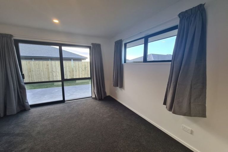 Photo of property in 183 Faringdon Boulevard, Rolleston, 7615