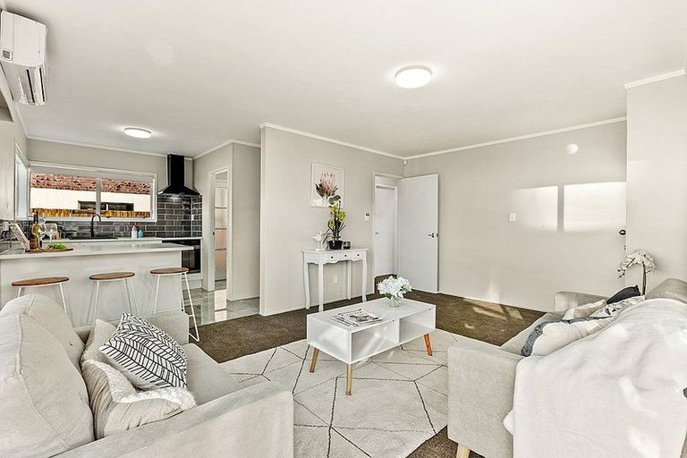 Photo of property in 1/3 Sentosa Place, Clover Park, Auckland, 2019