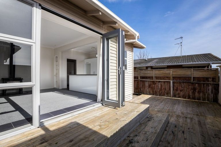 Photo of property in 40 Robe Street, New Plymouth, 4310