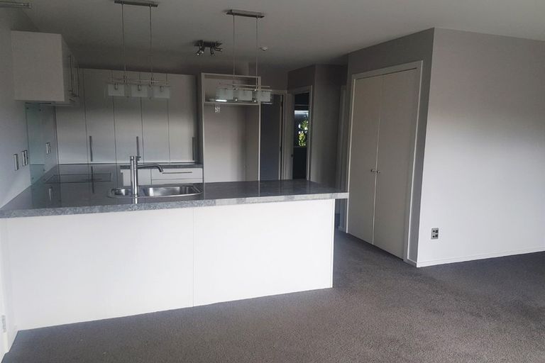 Photo of property in 4/12 Hutcheson Street, Sydenham, Christchurch, 8023