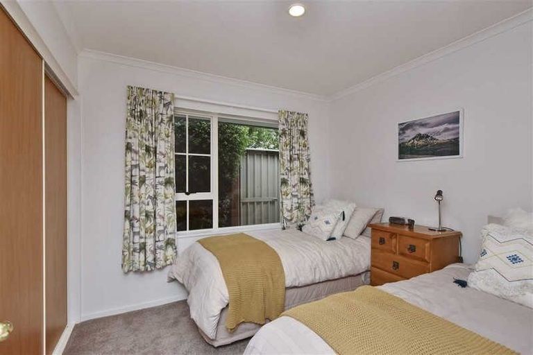 Photo of property in 116 Mccormacks Bay Road, Mount Pleasant, Christchurch, 8081