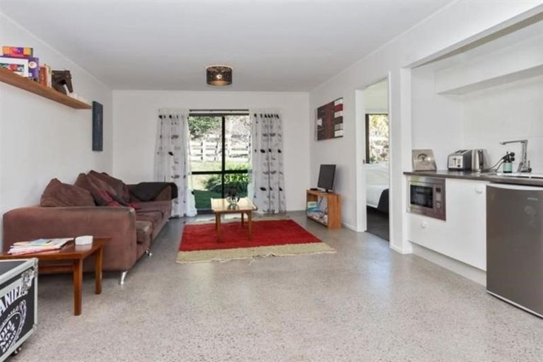 Photo of property in 336 Redoubt Road, Totara Park, Auckland, 2019