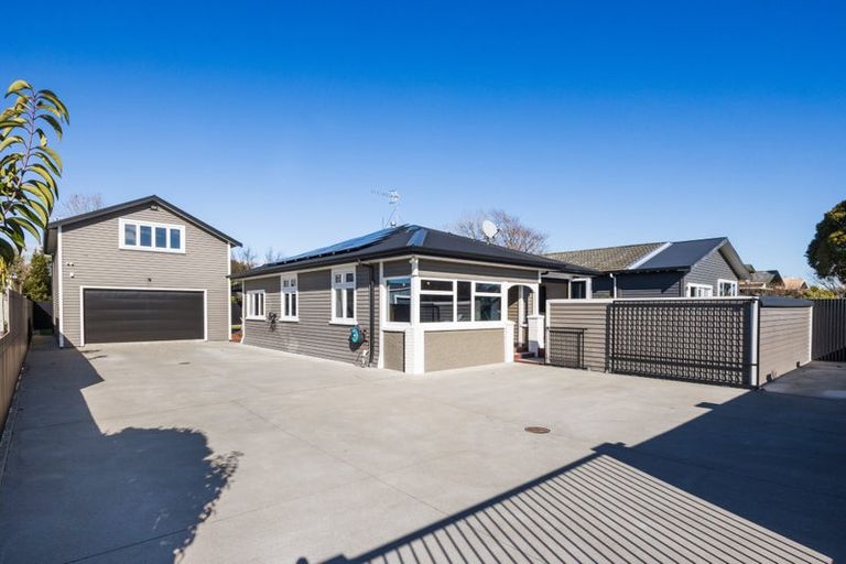 Photo of property in 24 Matamau Street, Palmerston North, 4414