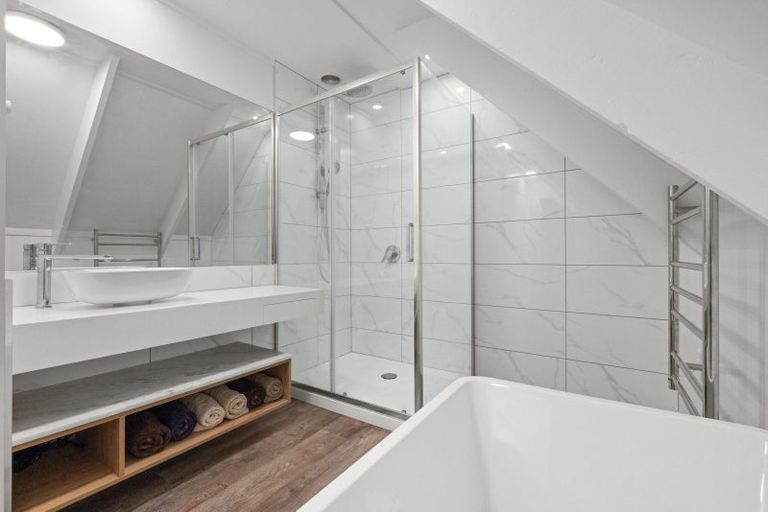 Photo of property in 25 Tanner Street, Havelock North, 4130