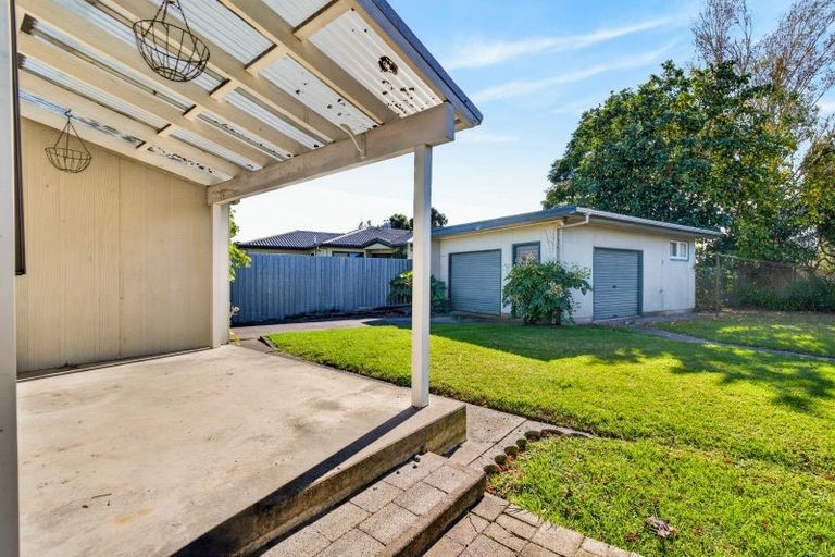 Photo of property in 10 Elliott Street, Taradale, Napier, 4112