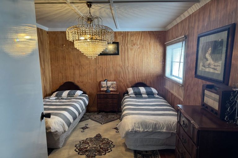 Photo of property in 41 Torkar Road, Clarks Beach, 2122