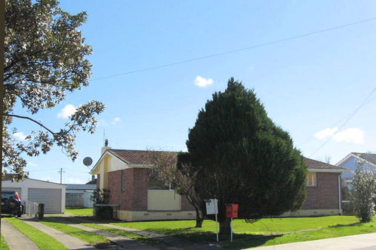 Photo of property in 8 Canberra Square, Bulls, 4818