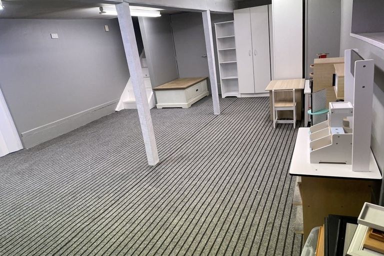 Photo of property in 1/48 Matipo Road, Mairangi Bay, Auckland, 0630