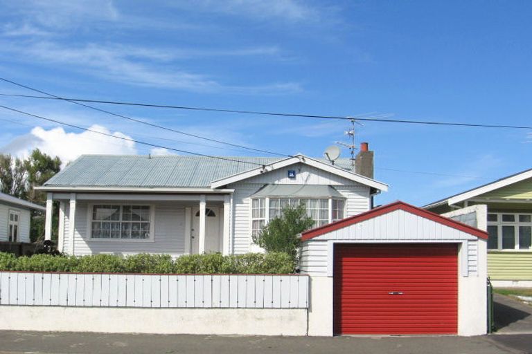 Photo of property in 8 Torridon Road, Miramar, Wellington, 6022