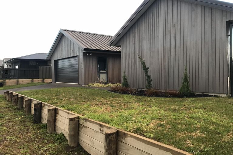 Photo of property in 4 Waghorn Street, Pyes Pa, Tauranga, 3112