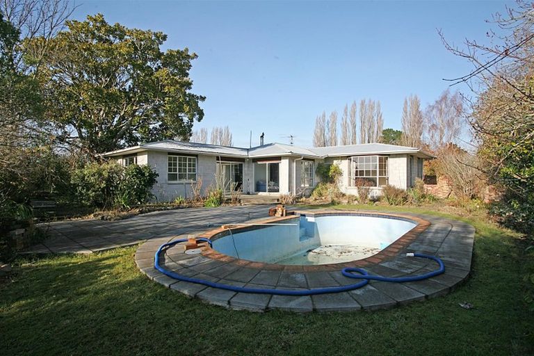 Photo of property in 40 Macdonalds Road, Belfast, Christchurch, 8051