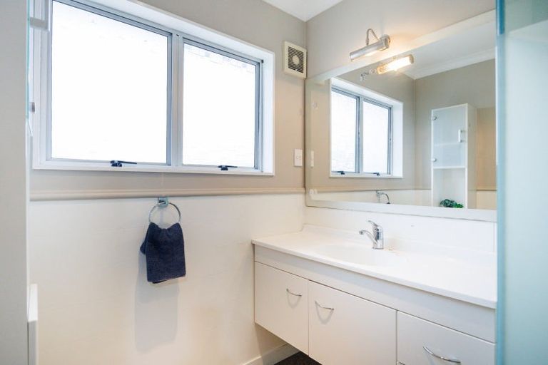 Photo of property in 17 Saturn Crescent, Milson, Palmerston North, 4414