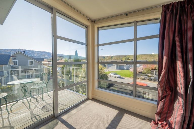 Photo of property in 28 Chandler Crescent, Clyde, 9330